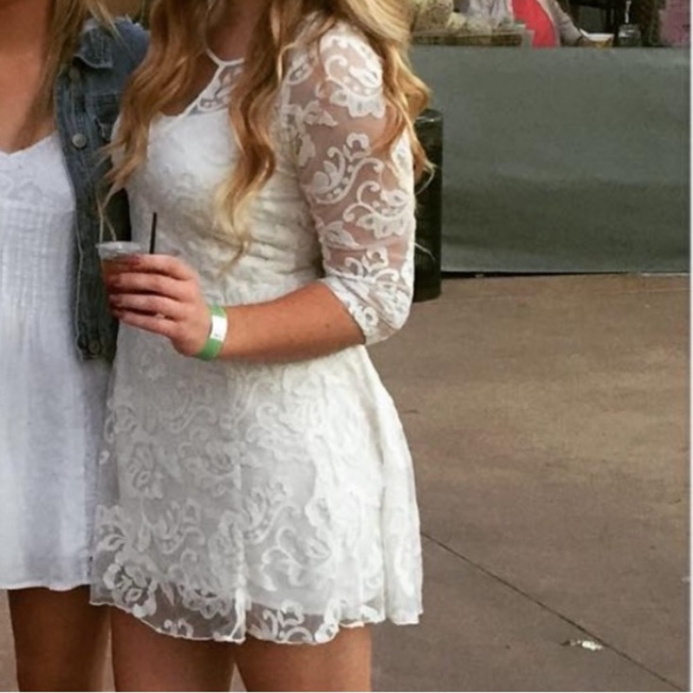 Cream Lace Hollister Dress